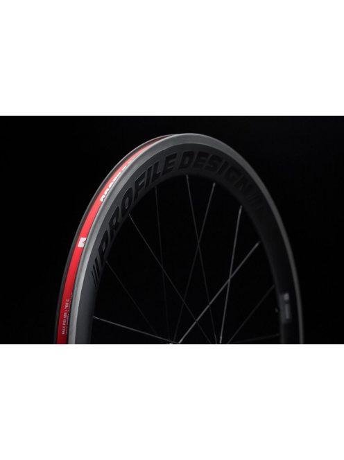 PROFILE DESIGN 58 FELNIFÉKES KARBON KERÉKSZETT